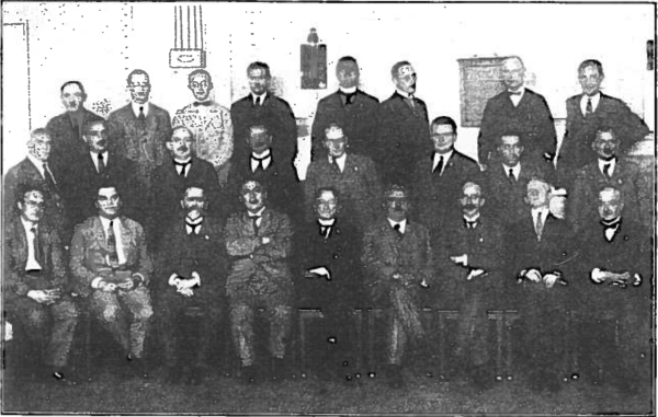 Die Teilnehmer des Meisterturniers beim 24. Kongress des Deutschen Schachbundes in Breslau, 1925