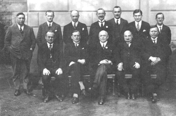 Die Teilnehmer des internationalen Meisterturniers in Dresden, 1926